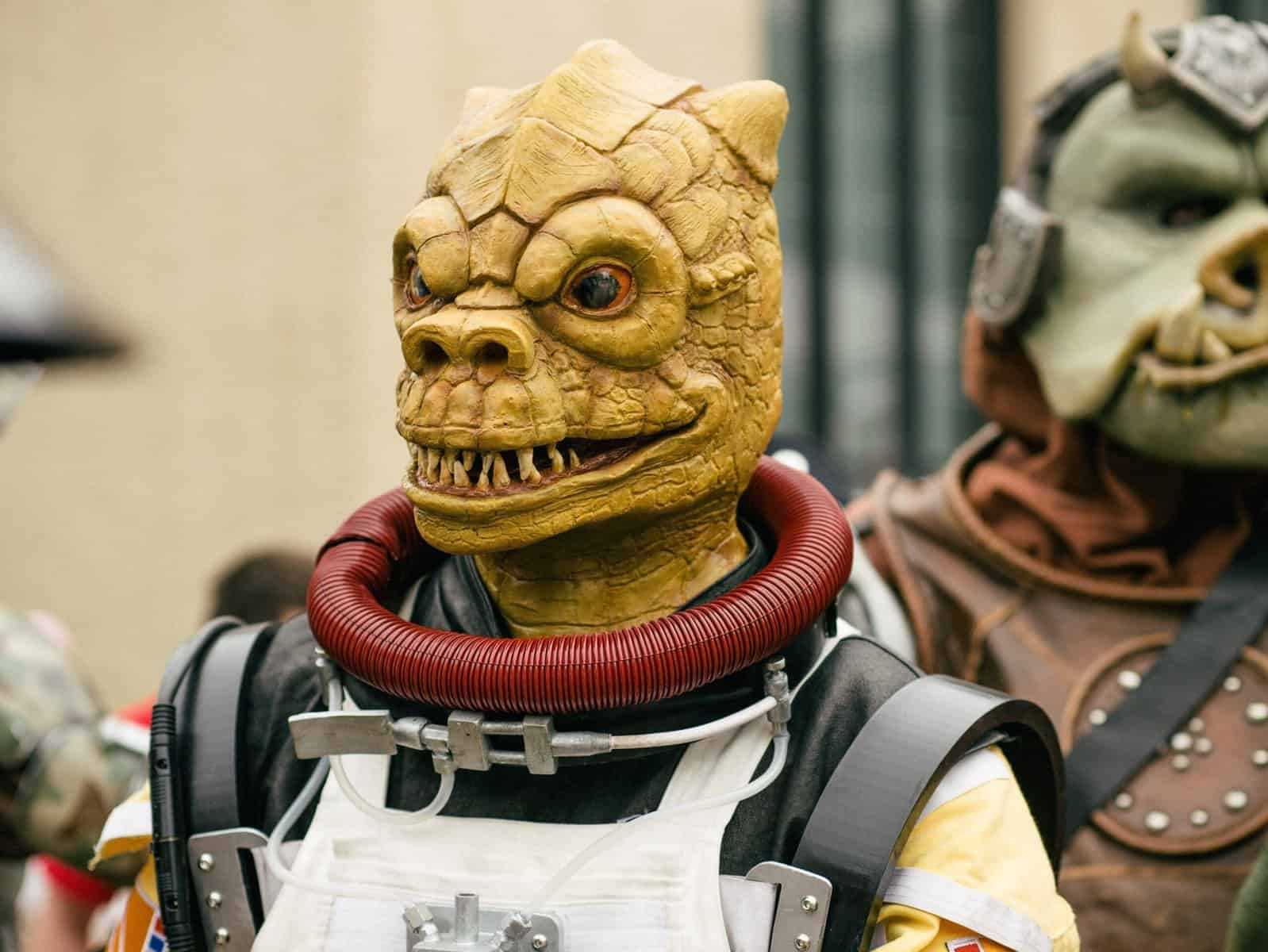 alien impacts on society